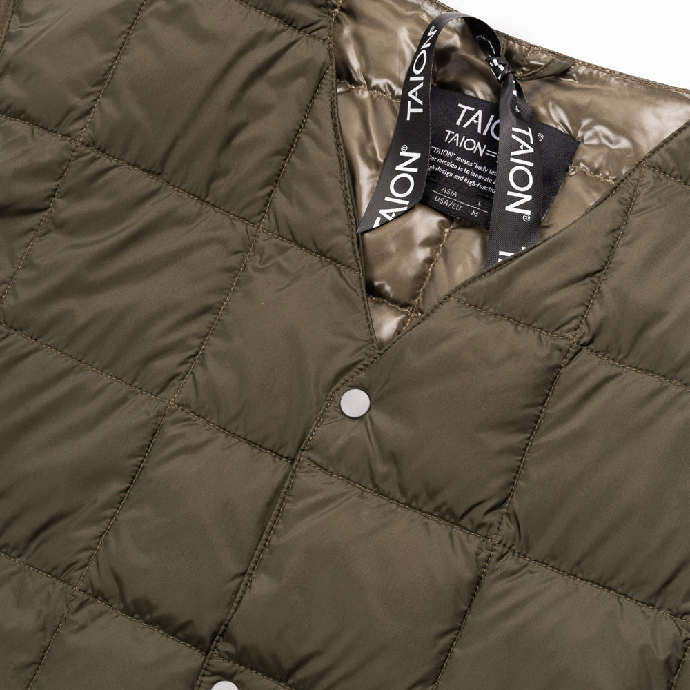 Taion V Neck Button Down Vest Dark Olive Taion-001