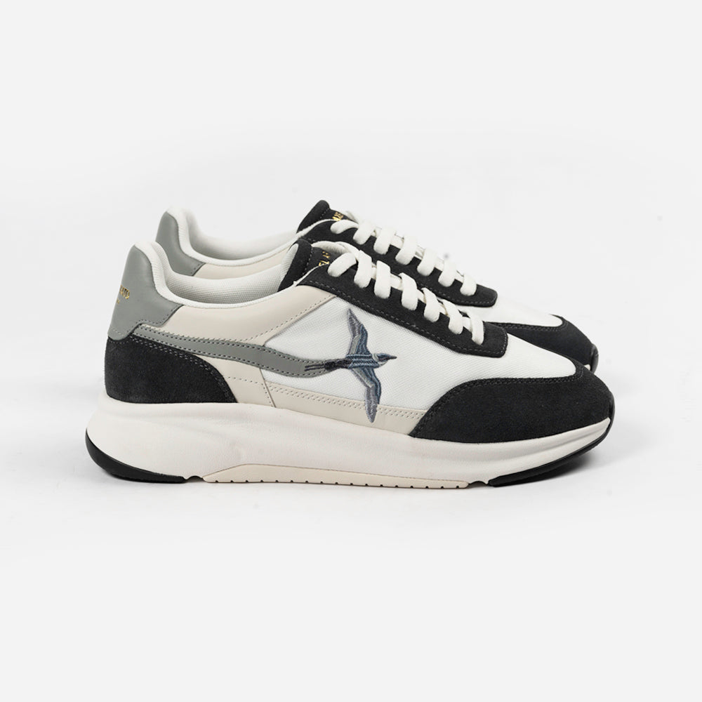 Axel Arigato Genesis Neo Bird Runner White/Black F3034001