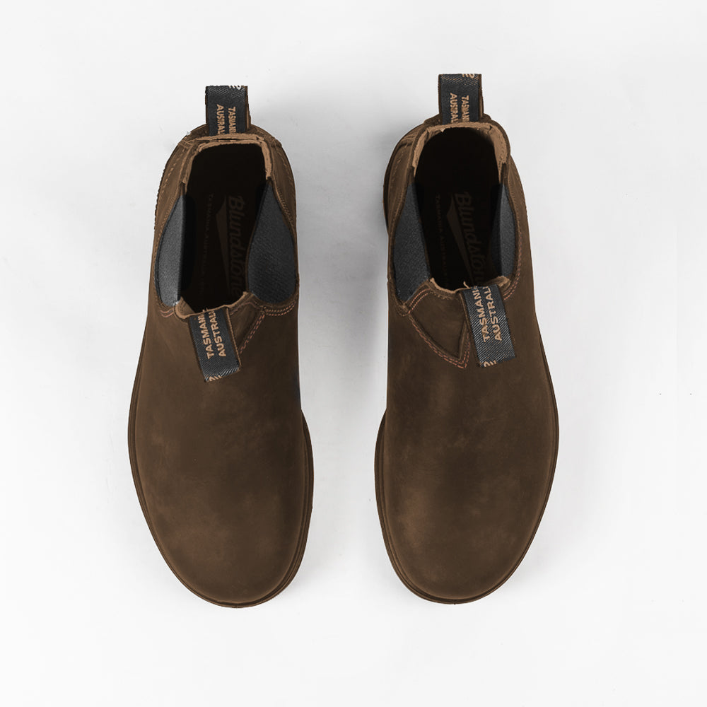 blundstone 1911 tobacco Boot Suede 6 these Chelsea boots are all about easy wear Your winter wardrobe doesn't