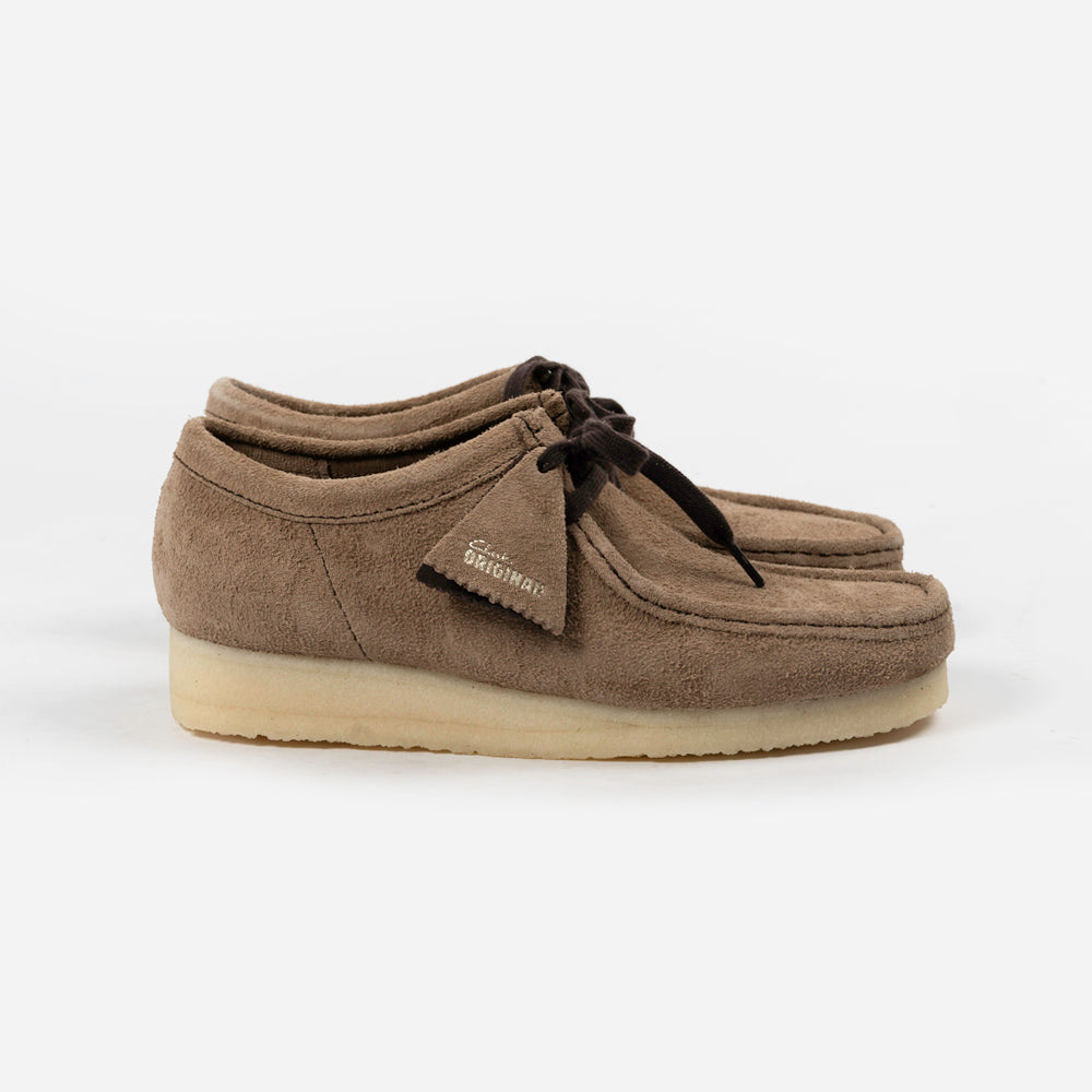 Clarks Wallabee Wolf Suede 261811407060